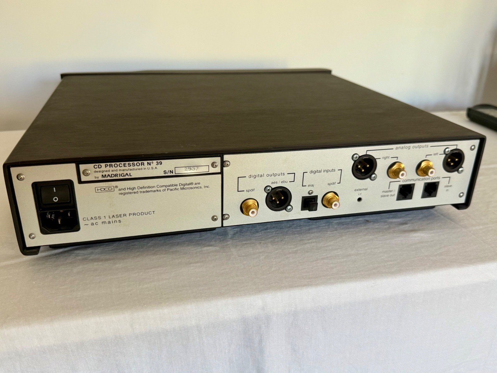 Mark Levinson 39 CD Player Processor w/ Remote - Excellent!