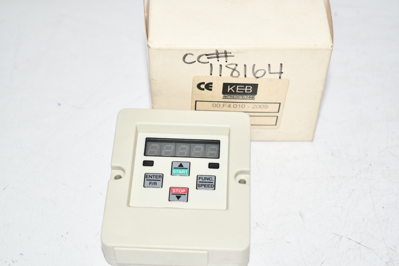 NEW KEB Automation 00.F4.010-2009 OPERATOR INTERFACE PLUG IN BASIC KEYPAD F4,5 D