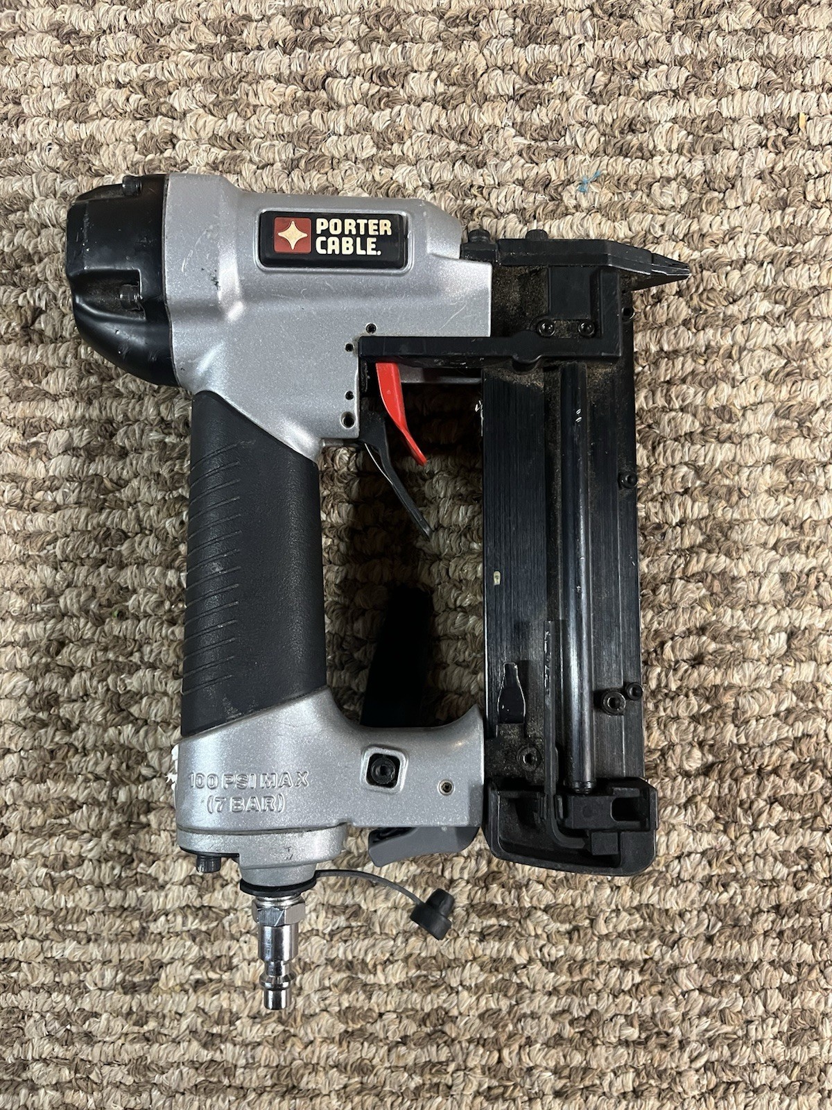 Porter Cable 23 Gauge 1 3/8 in Pin Nailer Pneumatic Model PIN138