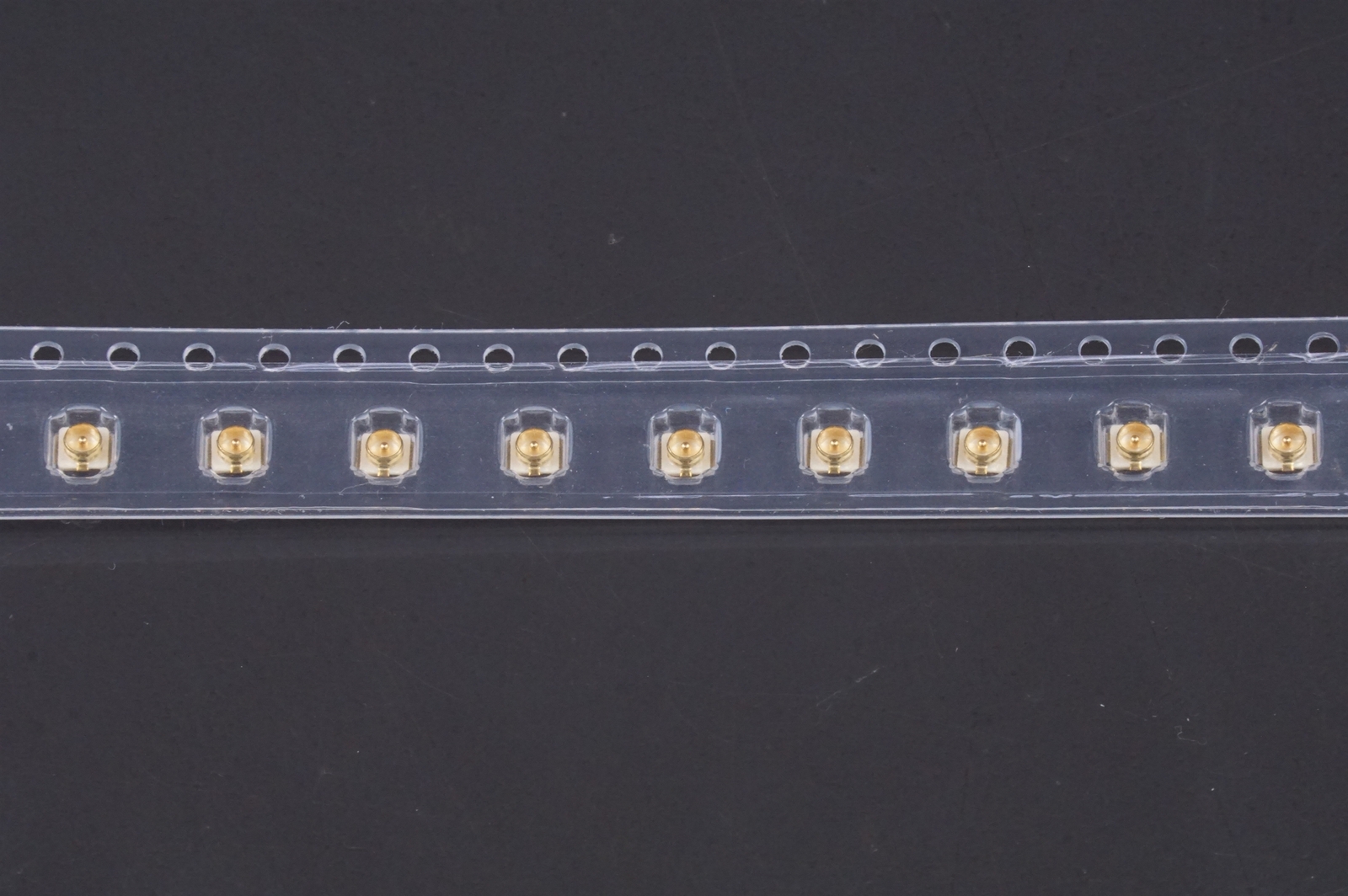 Lot of 10 128-0711-201 Emerson Coaxial Connector Jack UMCC Male 50 Ohm SMT Gold