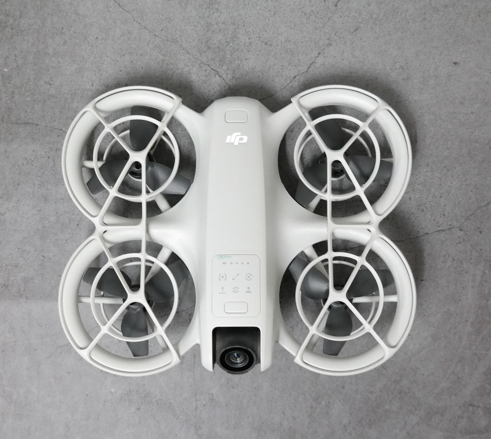 DJI Neo Drone DN1A0626 BROKEN