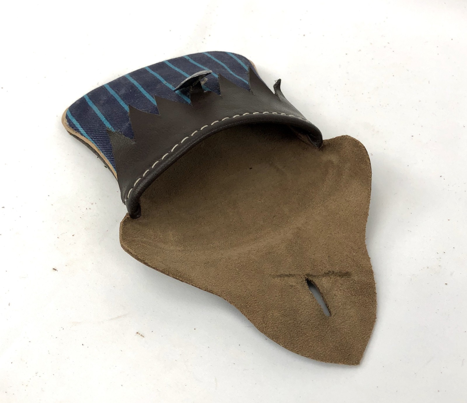 Canvas and Leather Ball Pouch