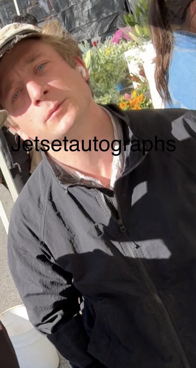 Jeremy Allen White Signed In Person 8x10 Photo - The Bear Shameless Springsteen