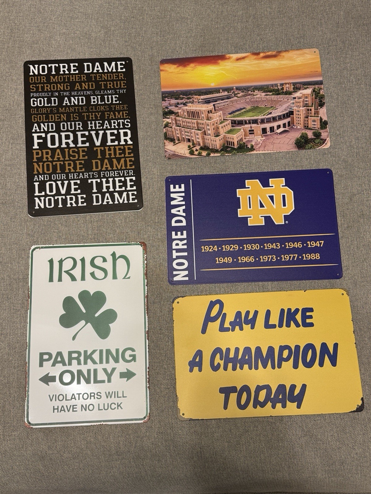 5 Metal Signs Notre Dame Fighting Irish Fotball, Play like a Champion Today DX
