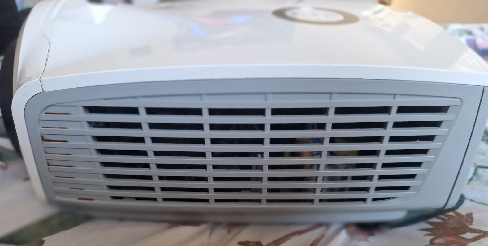 Vivitek D910HD DLP 3D Ready Projector No REMOTE