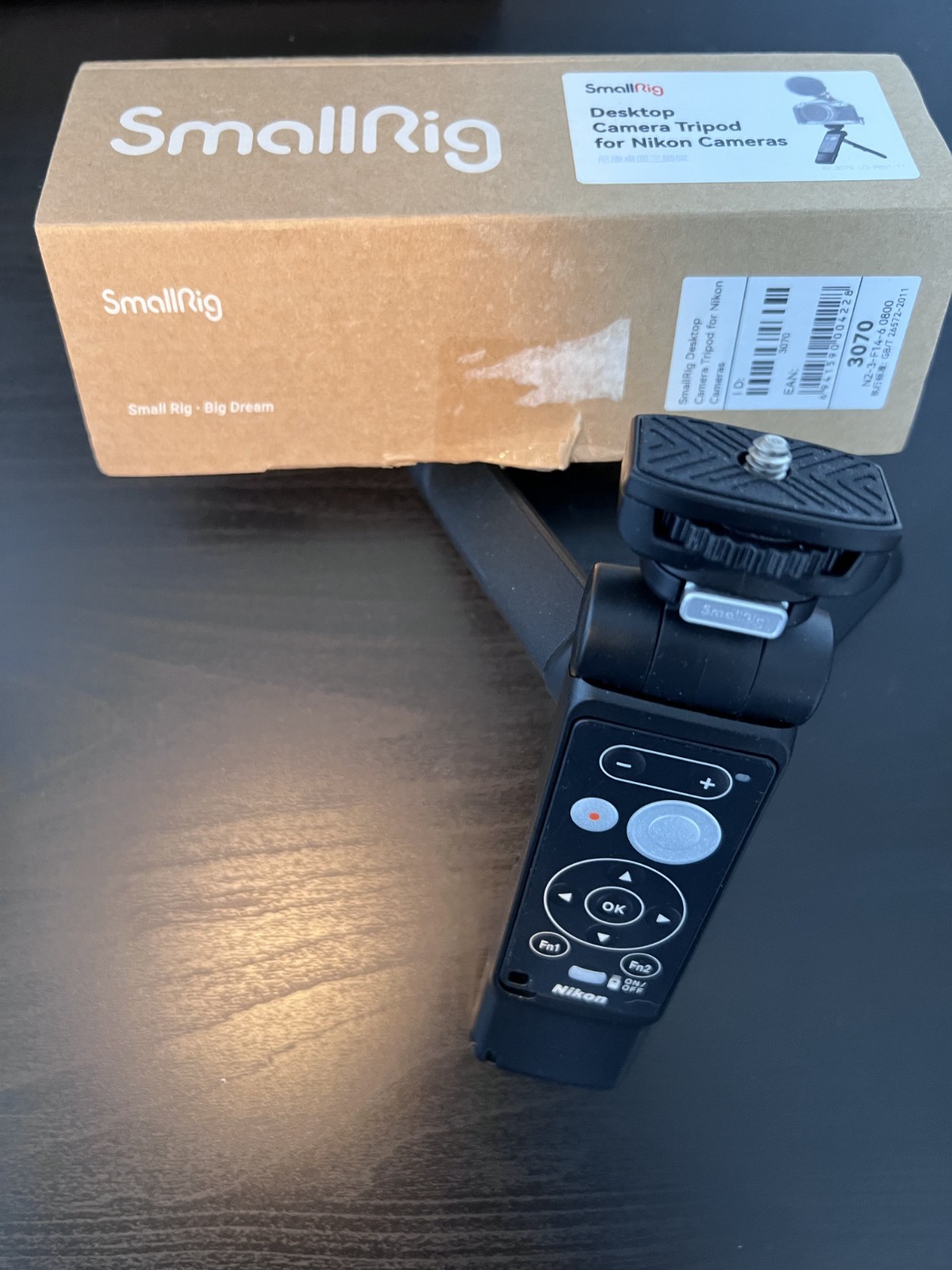 Official Nikon/Smallrig 3070 Tripod + ML-L7 Bluetooth Remote