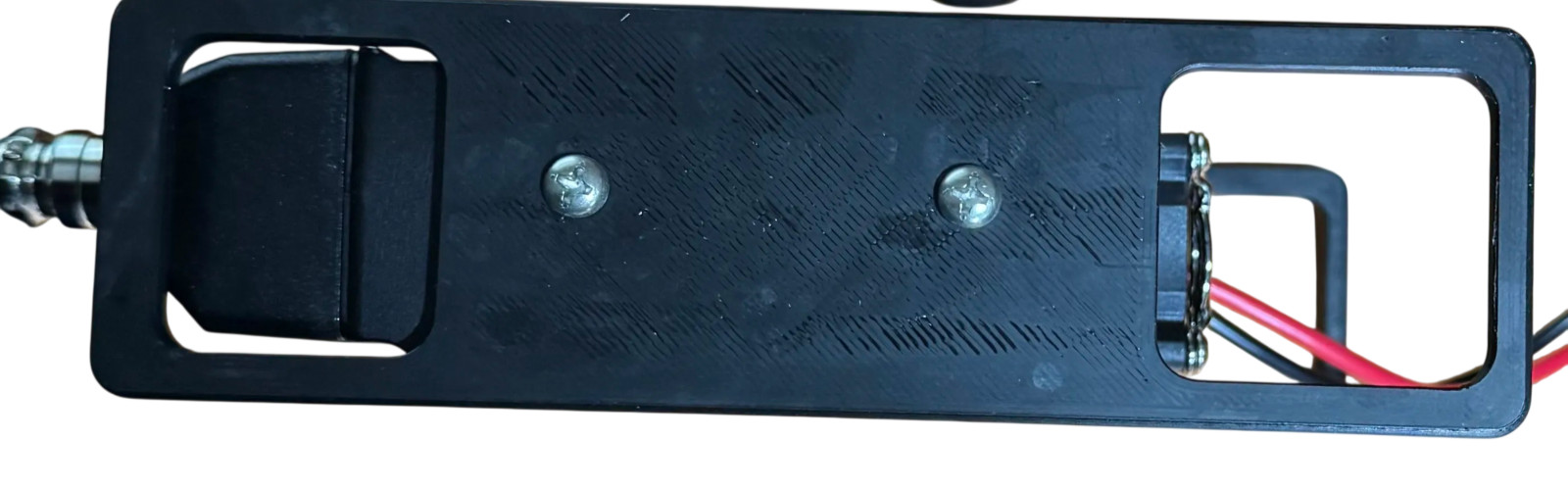 Protector Rail Stands for VGC VR-N7600 Mobile Radio