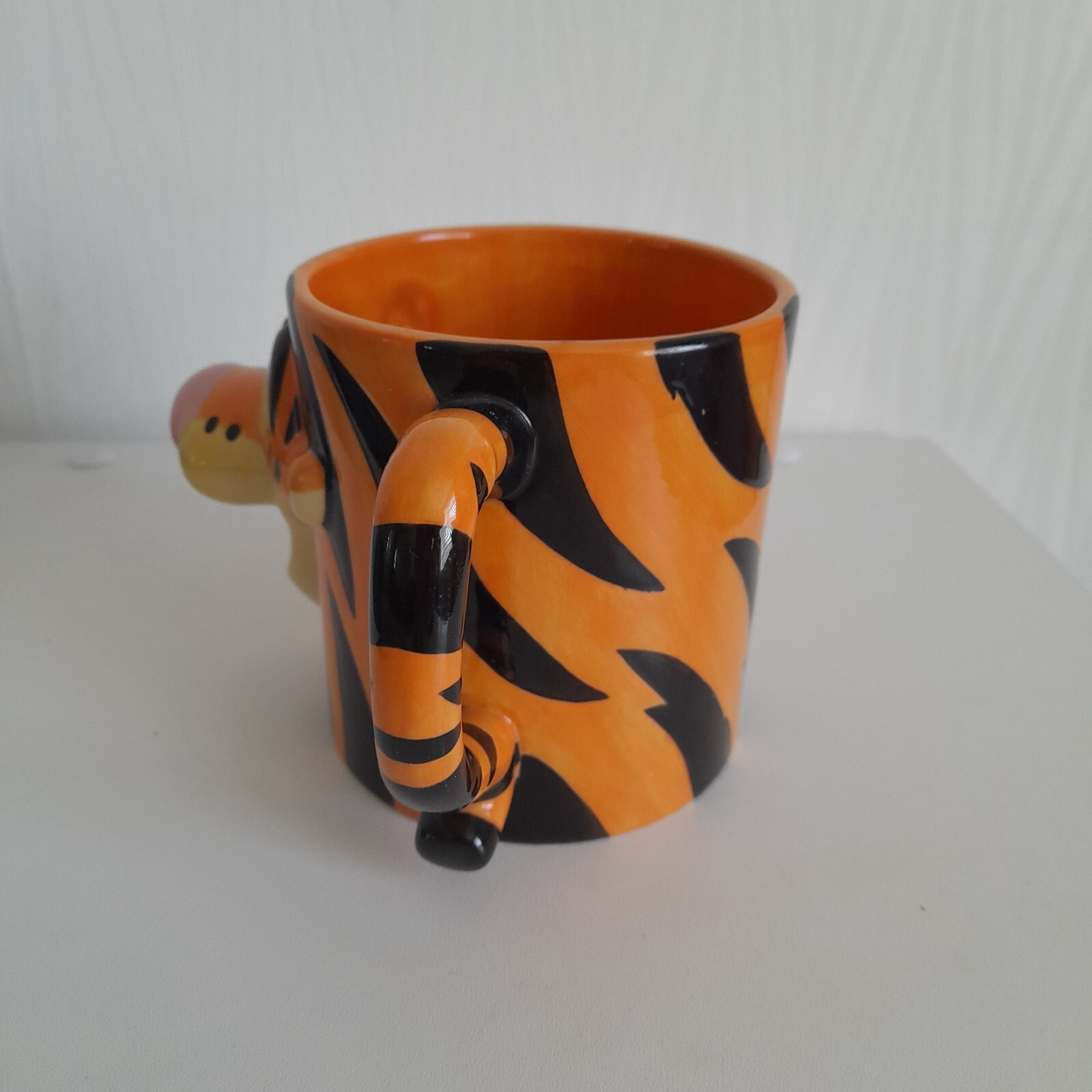 Disney Store 3D Tigger Stripped Mug Tail Handle- Large - Excellent Condition