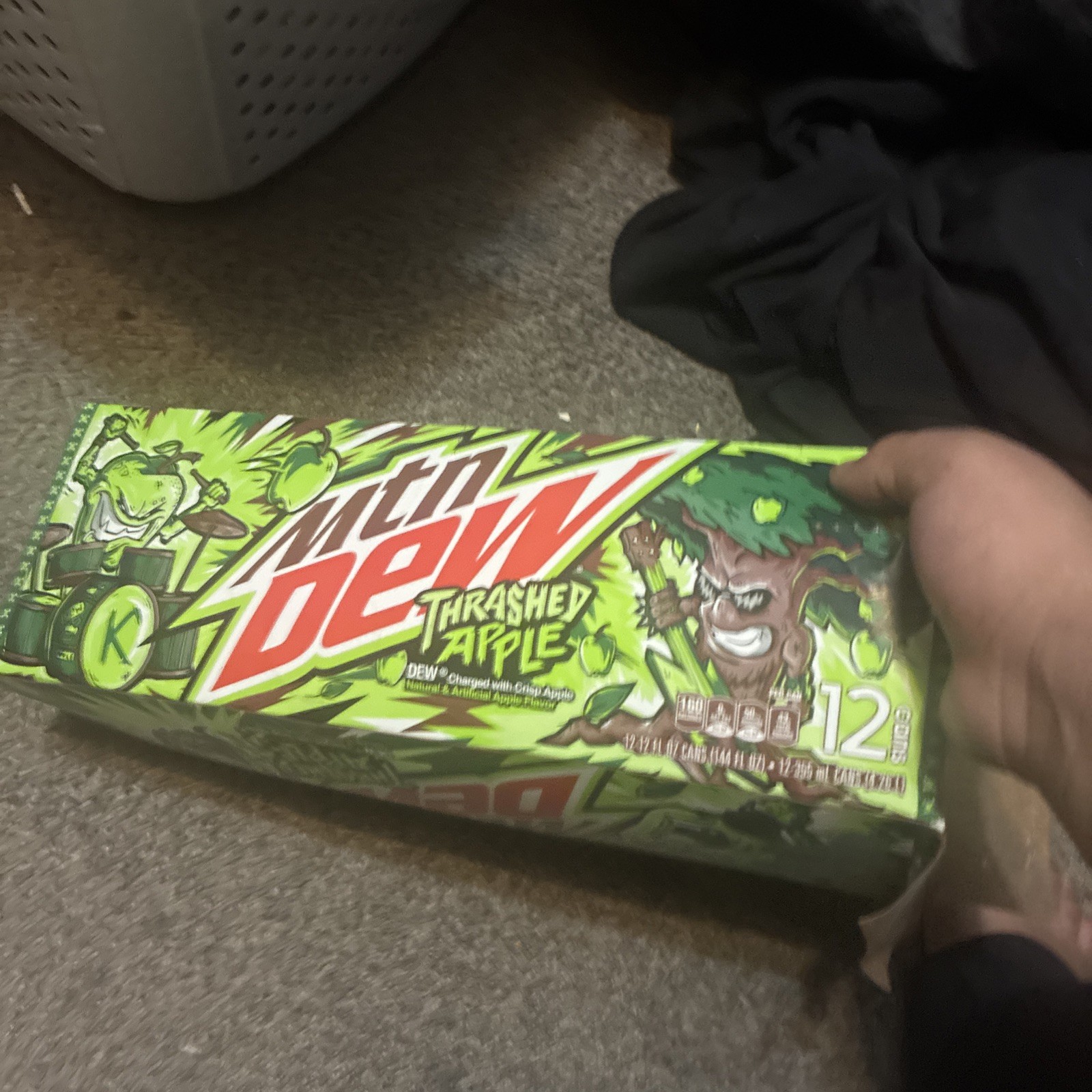 5 Cans 12oz Mtd Thrashed Apple