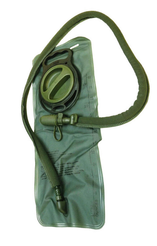 Tactical MOLLE Insulated Oasis Hydration Carrier Pack with 2.5L Bladder