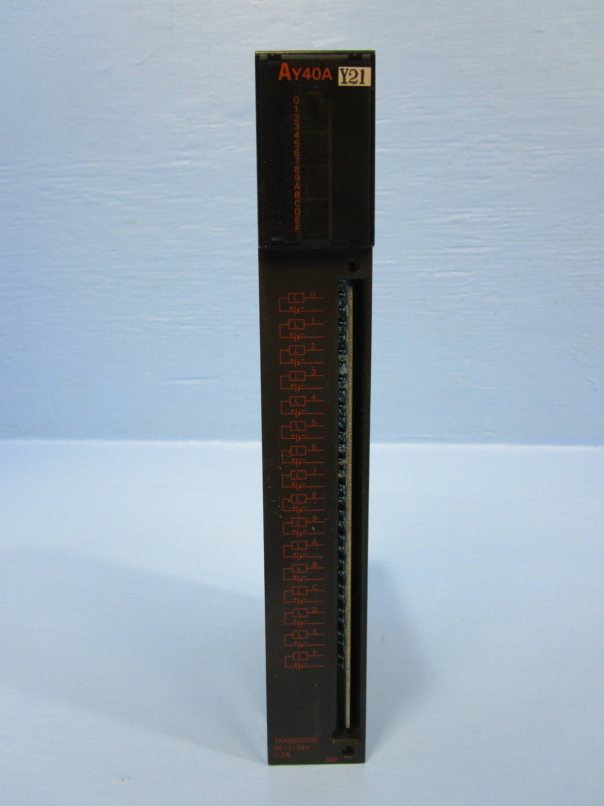 Mitsubishi AY40A Melsec Output Module Sink 16 PTS AY40A