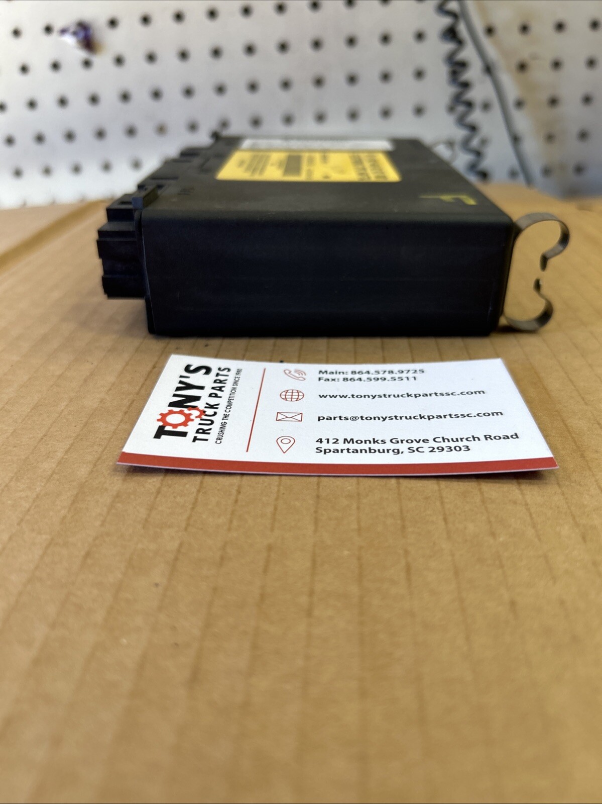 Freightliner Cascadia Body Control Module A0024468202/001