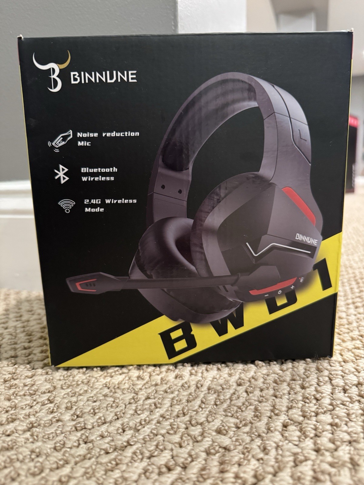 Binnune BW01 Wireless Bluetooth Gaming Headset w Microphone for PC PS4 PS5