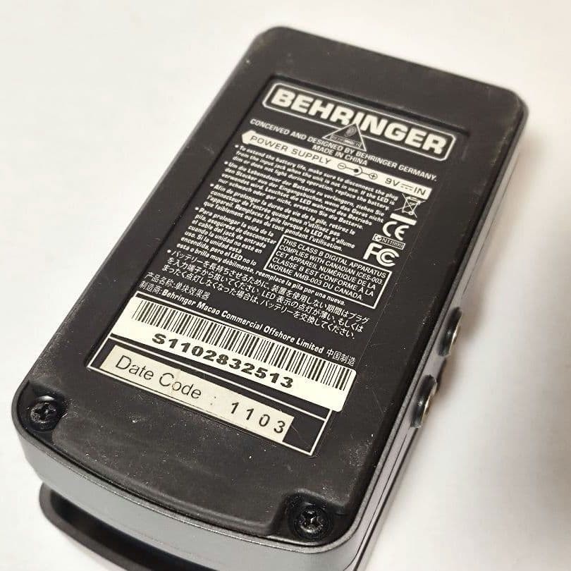 BEHRINGER CHORUS SPACE-C CC300 ex: DC-2