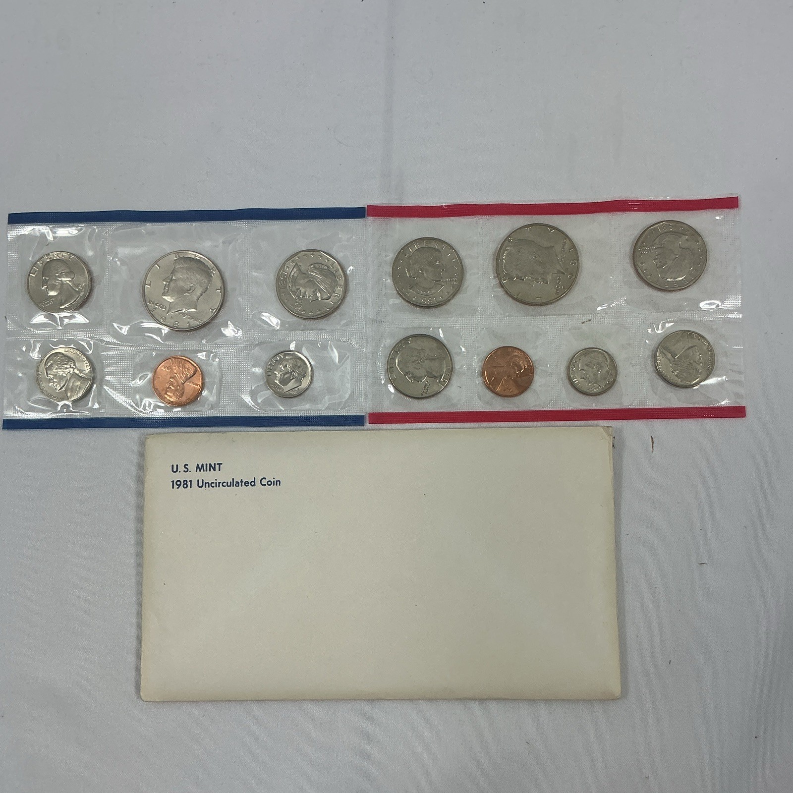 1981 Annual Uncirculated US Mint Set 12 Coins with Susan B Anthony $1