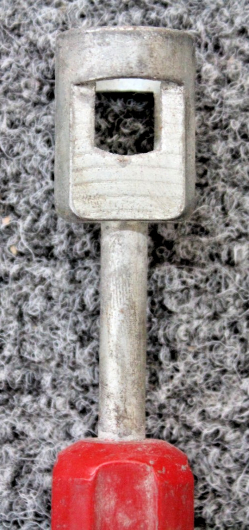 Matco Tools BC 1314 Double-Ended Drum Brake Spring Retainer Tool (Preowned)