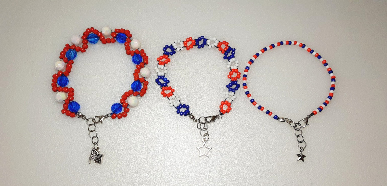 DAINTY ACRYLIC ADJUSTABLE BEADED BRACELETS RED, WHITE, & BLUE