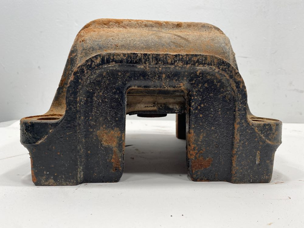 Mack Camelback Suspension Bracket 52QK418P5 (641-12335)