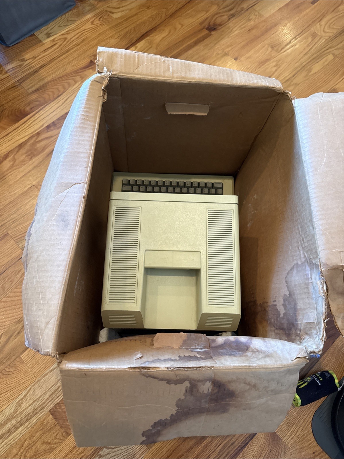 Apple Macintosh 512K M0001W Computer w/ Keyboard Mouse Original Box Untested