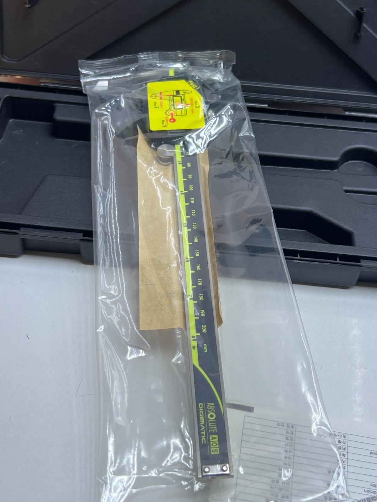 Mitutoyo 500-172-30 CD-8 AX DIgimatic Caliper