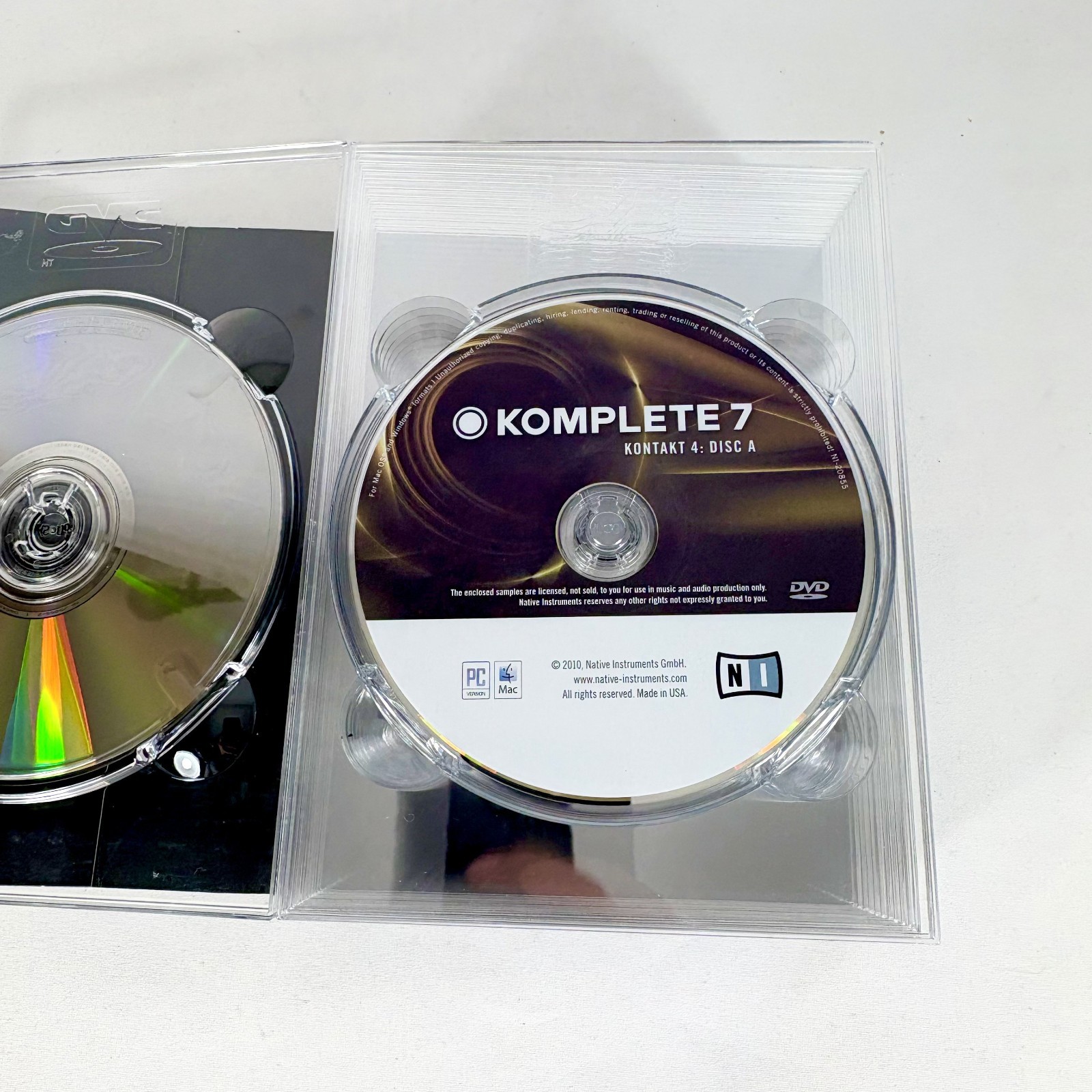 Native Instruments Komplete 7 (with Serial Number and all disks)