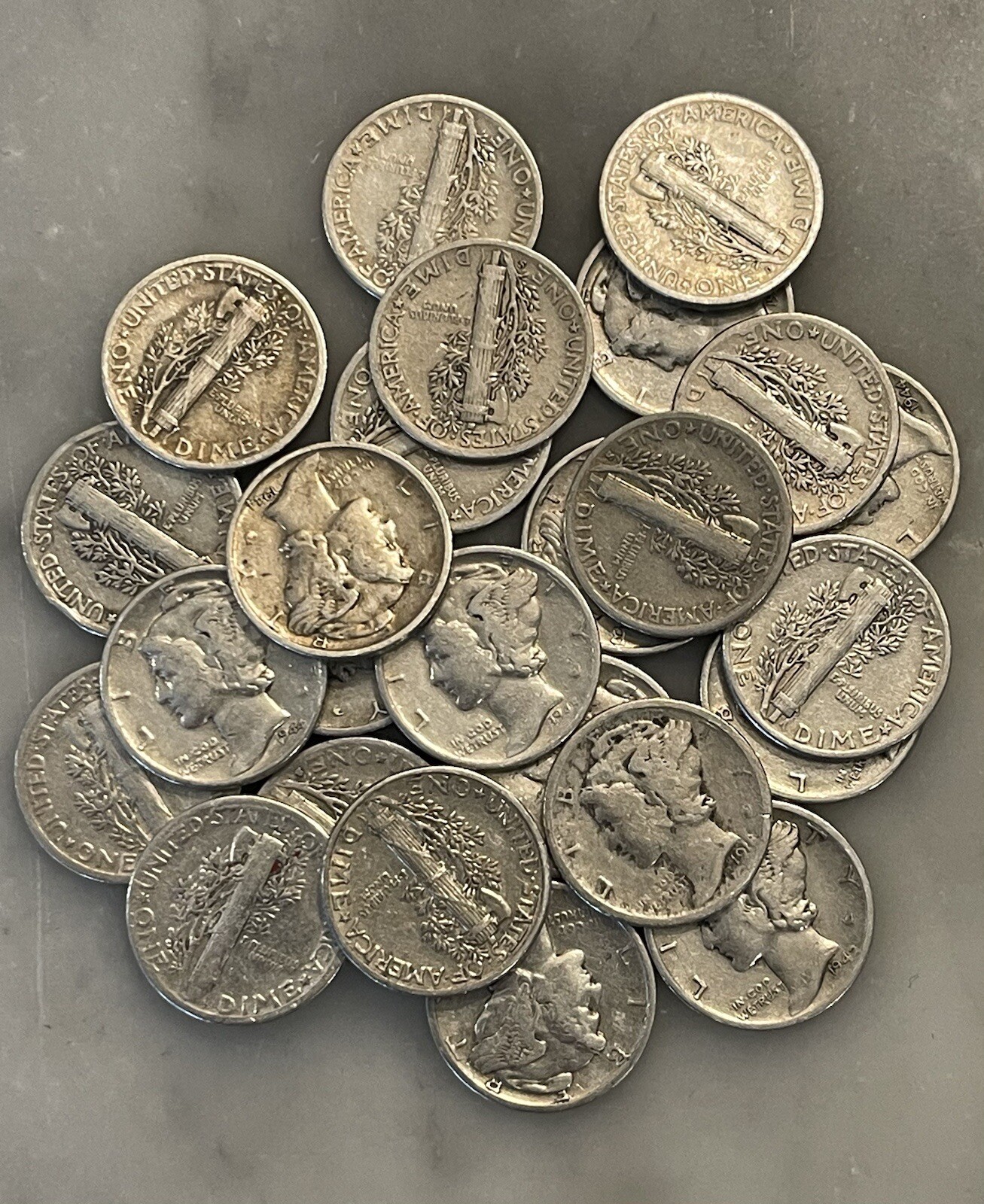 [Lot of 25] 90% Junk Silver Mercury Dimes 1/2 Roll - Choose How Many Lots of 25