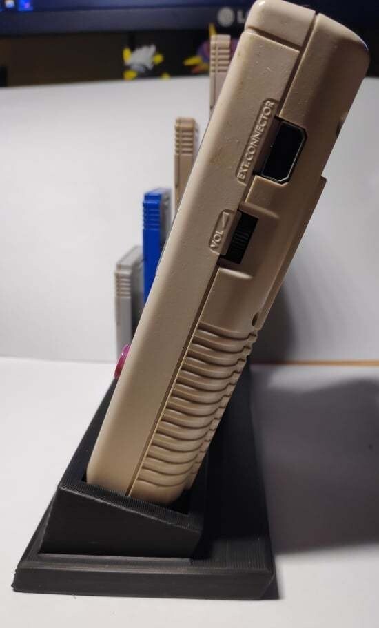Gameboy Classic Display Stand With Cartridge Holdeer