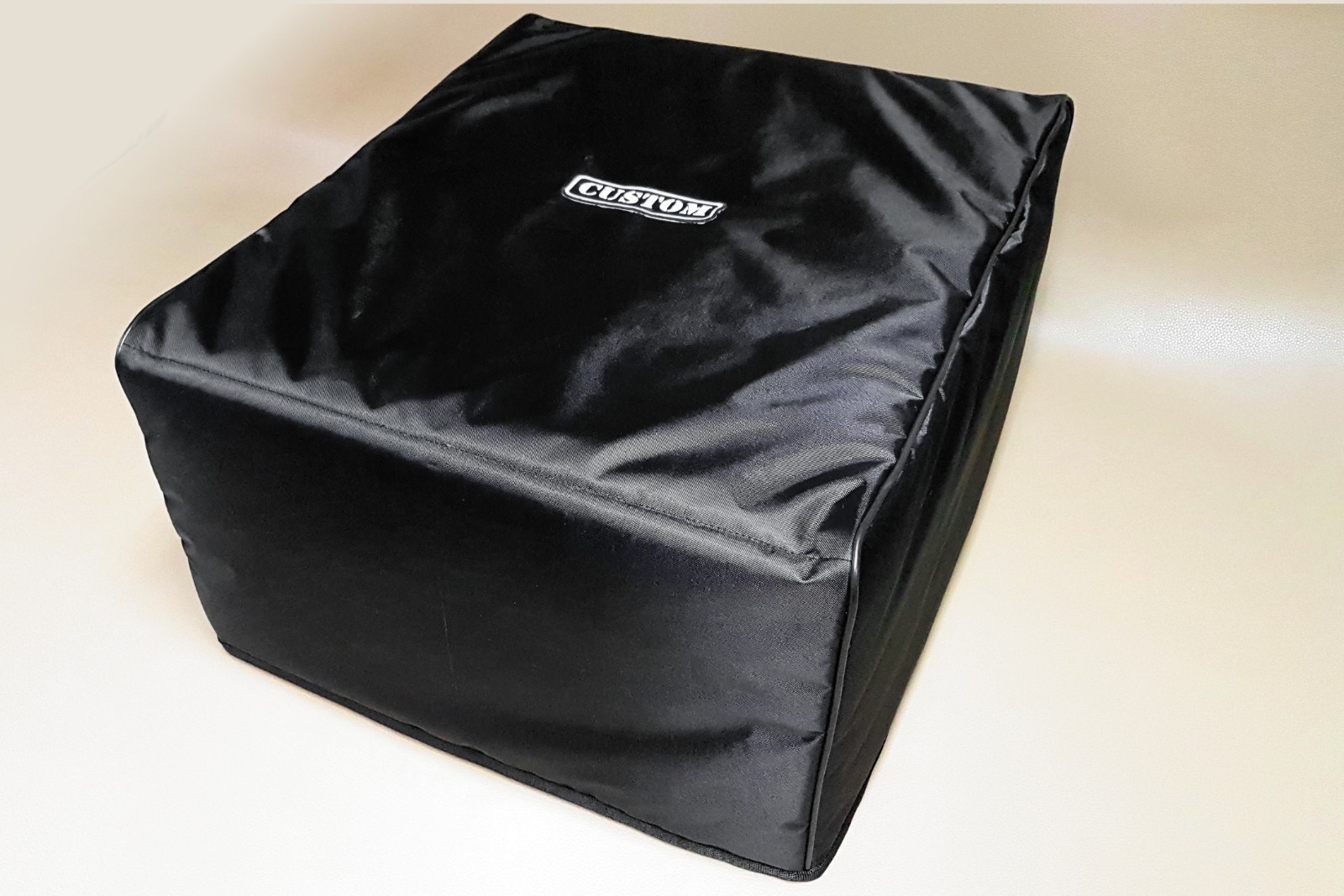 Custom padded cover for 1961 EMPIRE Troubadour 398 turntable
