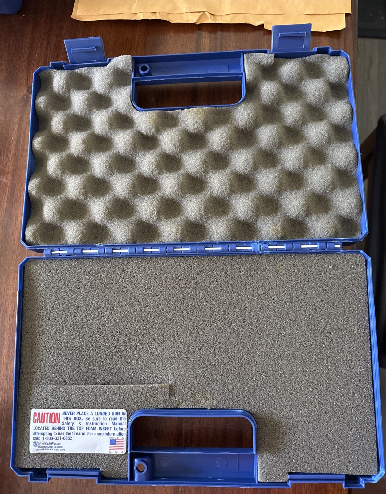 SMITH & WESSON .357 FACTORY GUN CASE FREE SHIPPING