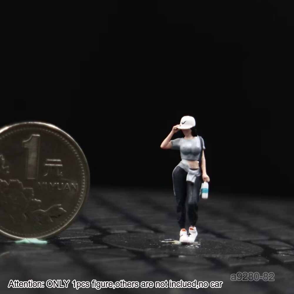 Painted 1/64 Cool Girl Figure Diorama Miniature For Car Mini Street Sand Decor