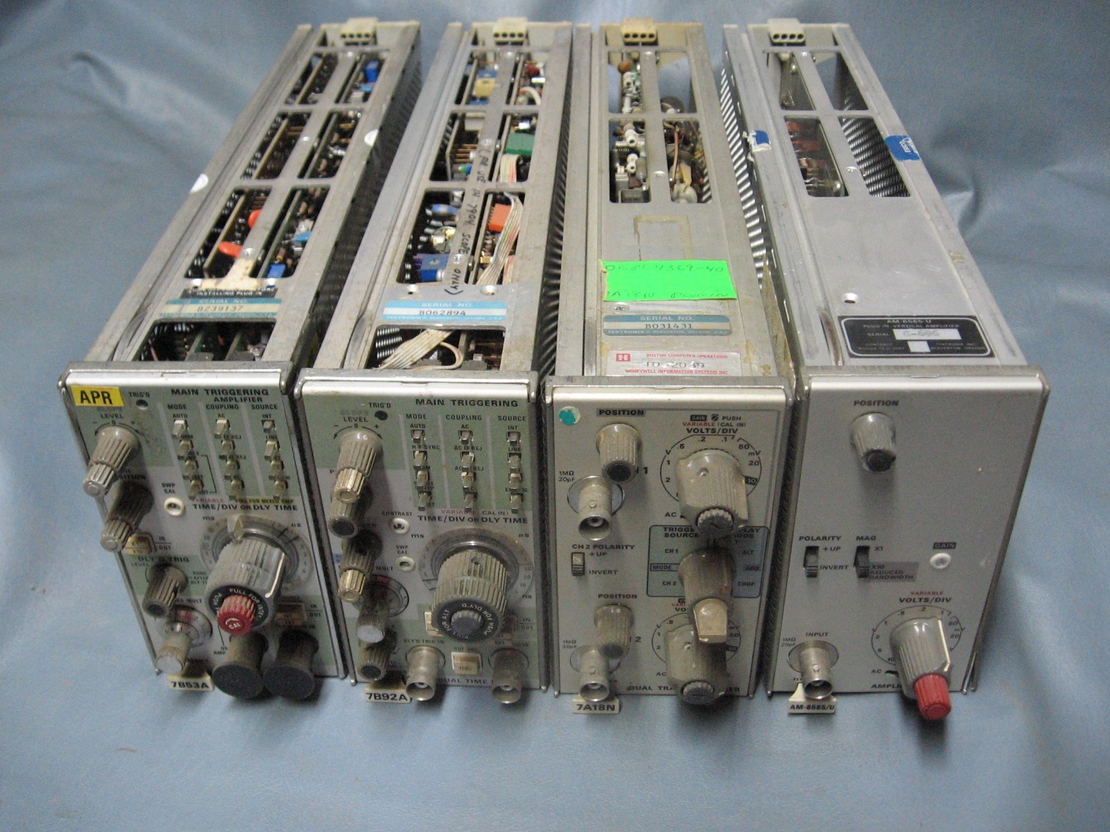 Lot of 4 Tektronix Plug Ins 7A18N, AM65/65U, 7B92A, 7B53A  (#9)