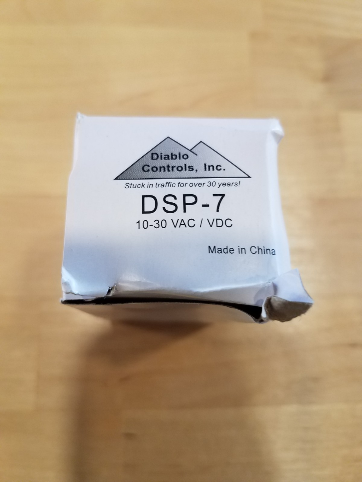 NEW Diablo DSP-6LP Micro Vehicle Loop Detector 9-30 VAC/DC Low Current Draw
