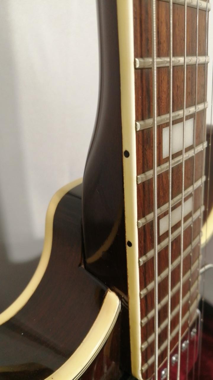 FANTOM ES-350WA electric guitar