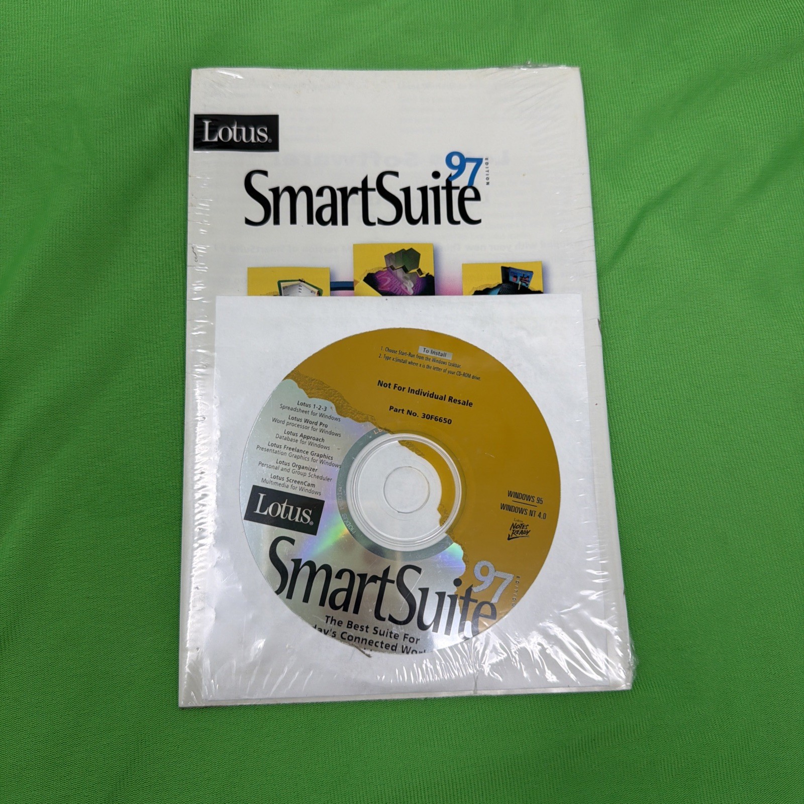 Lotus Smart Suite 97 - For Windows 95/NT - - 1997 Sealed SmartSuite