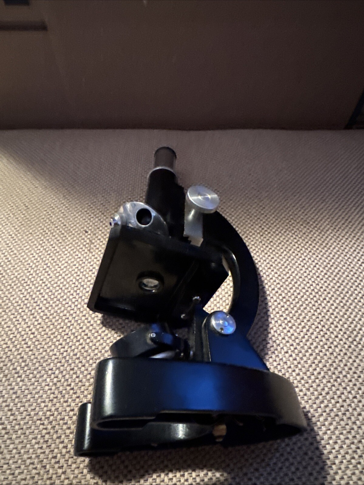 Vintage Taco Microscope 900x