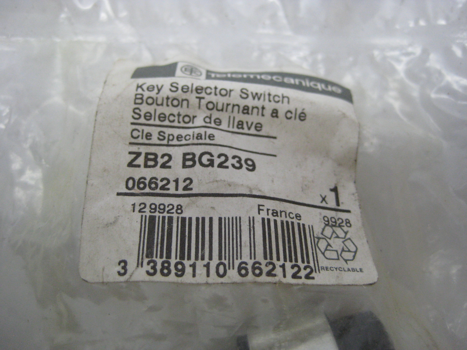 TELEMECANIQUE ZB2BG239 SELECTOR SWITCH NSMP
