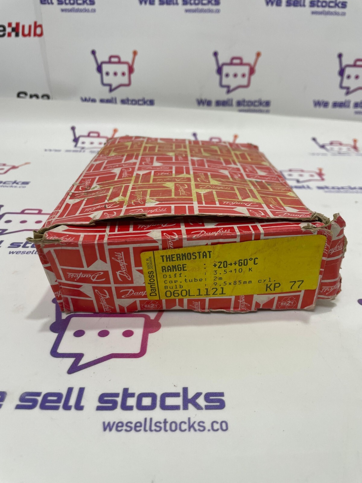 DANFOSS KP77 TEMPERATURE CONTROL THERMOSTAT 20-60°C 060L1121