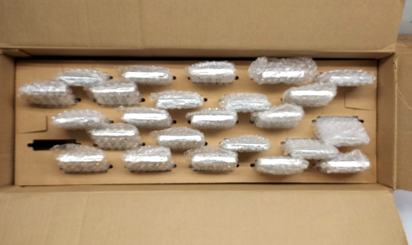 Box of 24 HID 1351LBSMN ProxPass II Vehicle ID Proximity Tags 72376 to 72400*