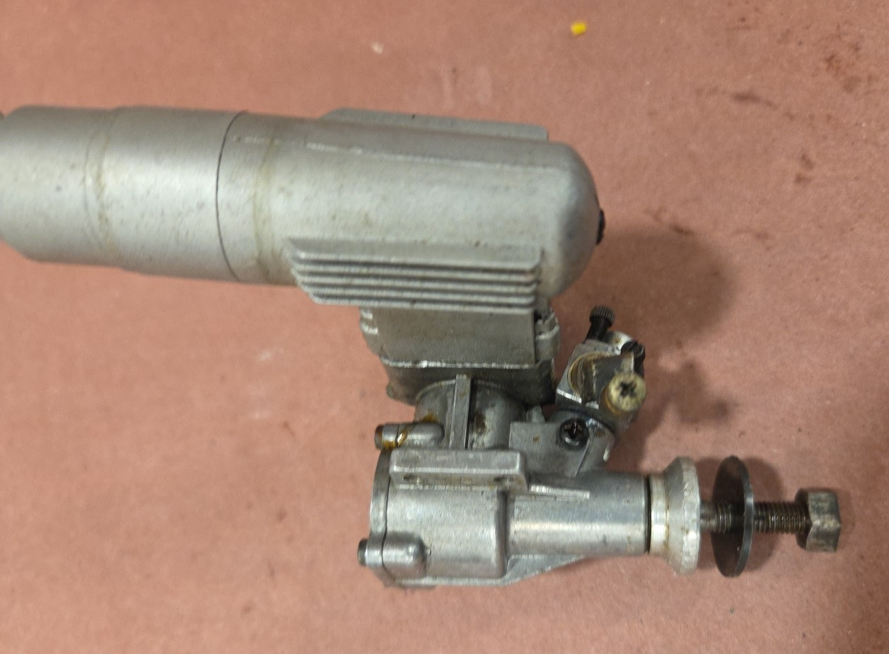 OS Max 15 R/C Model Airplane Glow Engine With Muffler