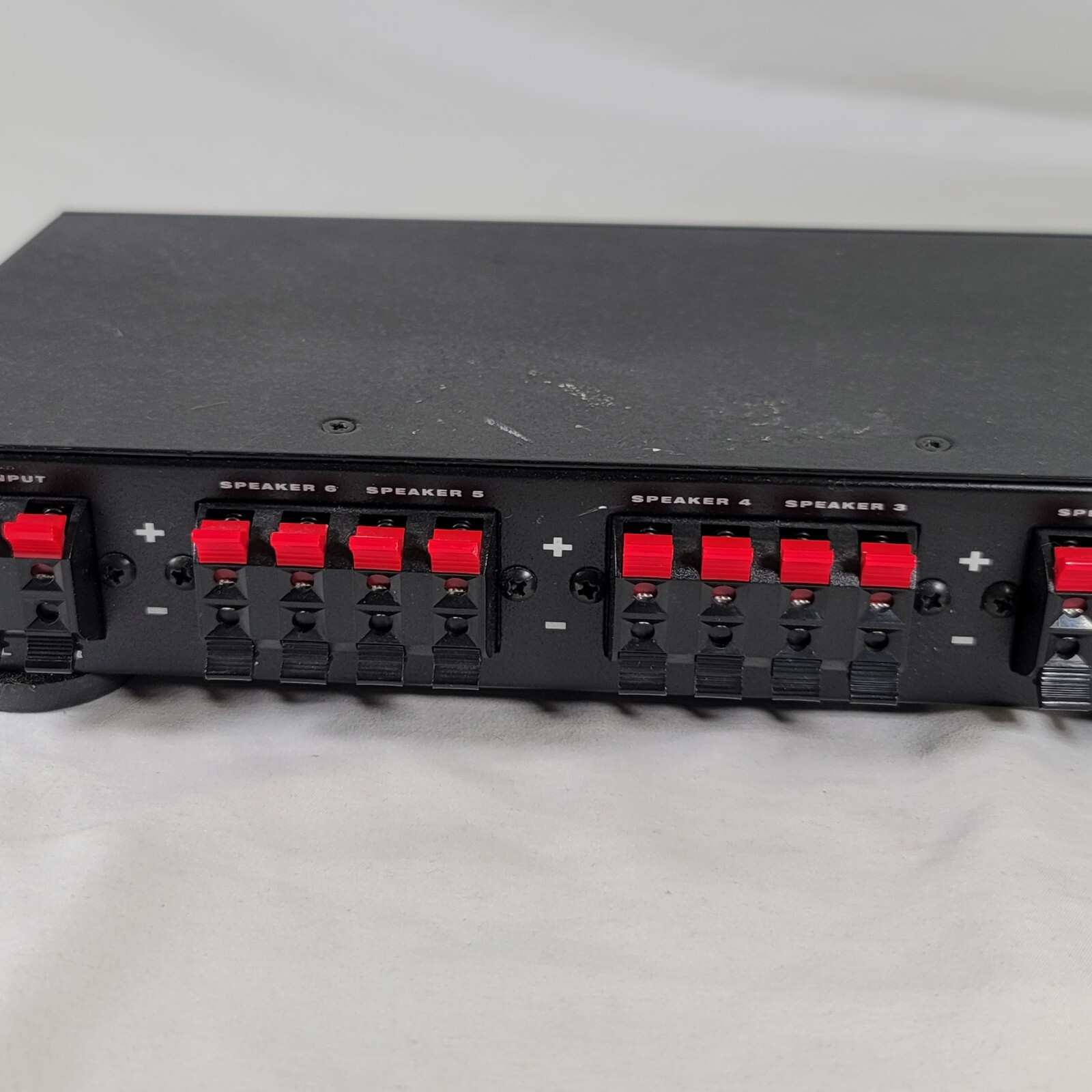 HomeTech HTS6 - Six Pair Speaker Selector Switch