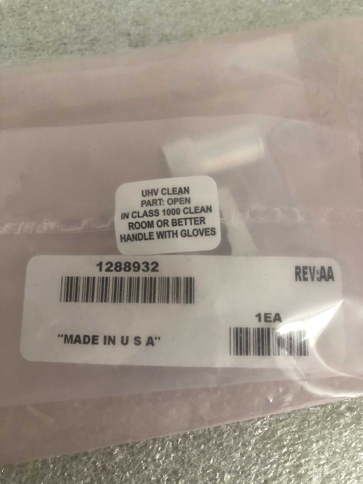 NEW LOT OF 15 UHV CLEAN ROOM CLASS 1000 PART 1288932 MADE IN USA