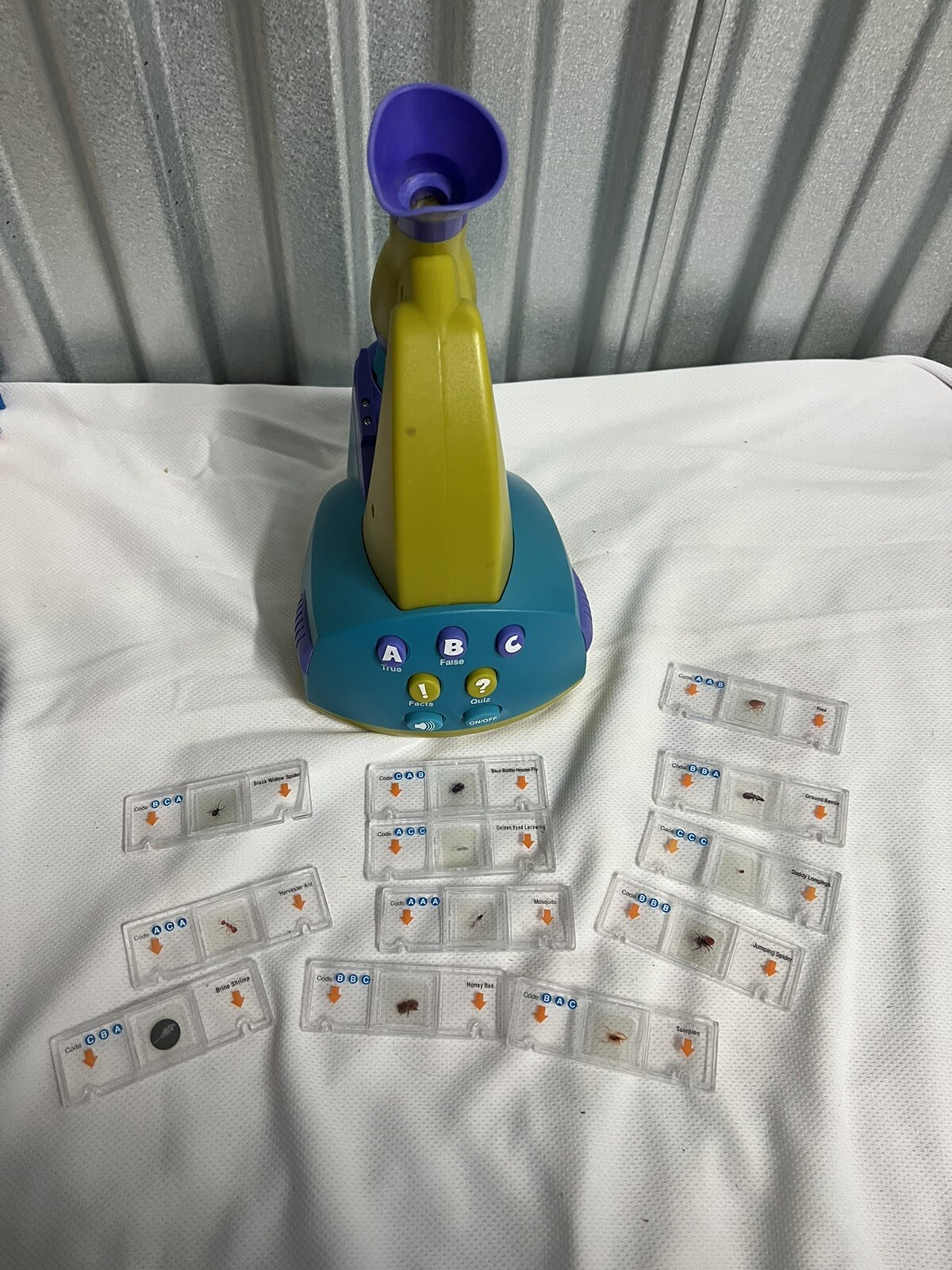 GeoSafari Jr. Talking Microscope 12 Slides Educational Insights STEM Science