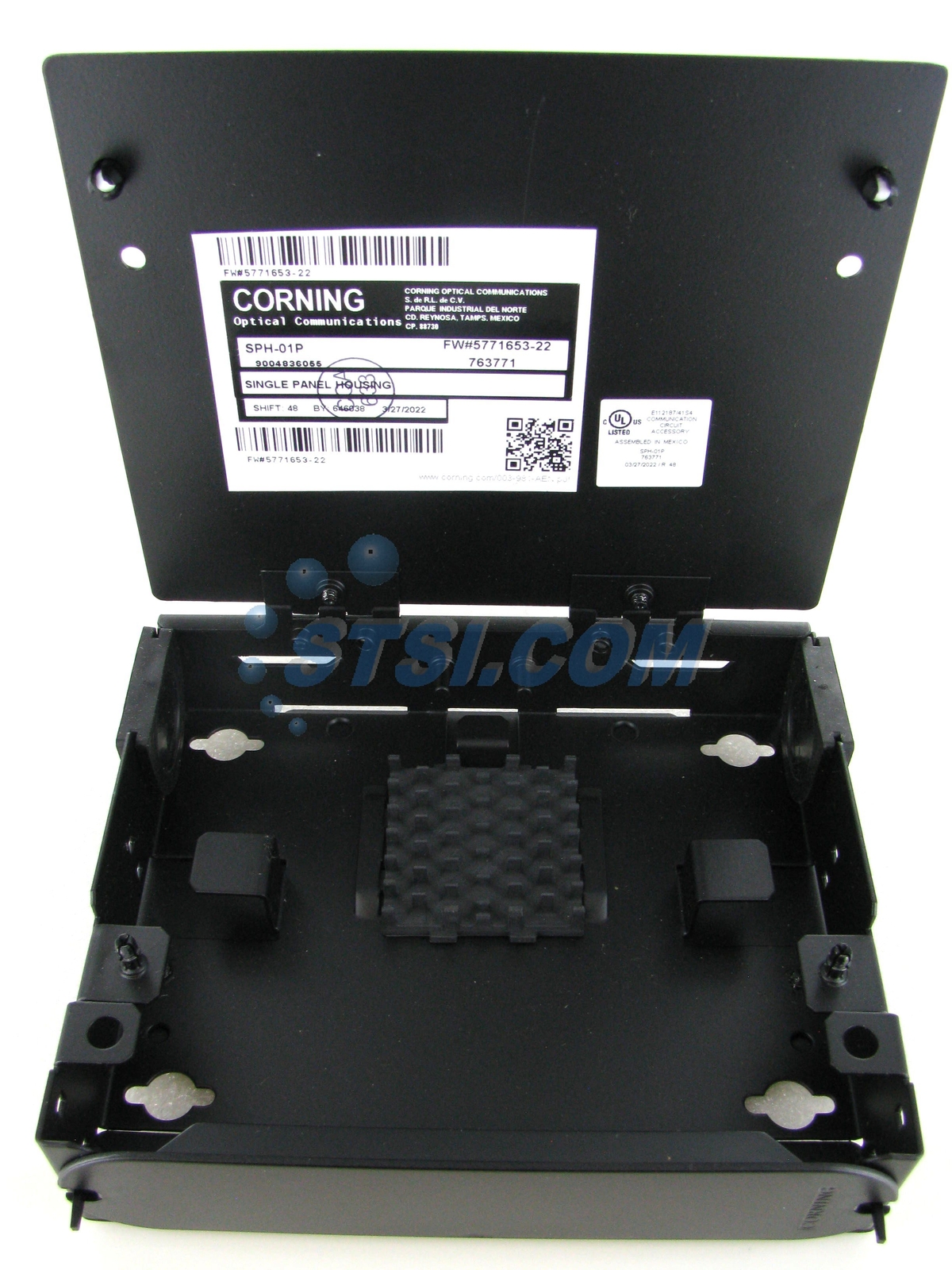 Corning Single-Panel Housing Wall-Mountable Black, for 1 CCH Panel SPH-01P ~STSI