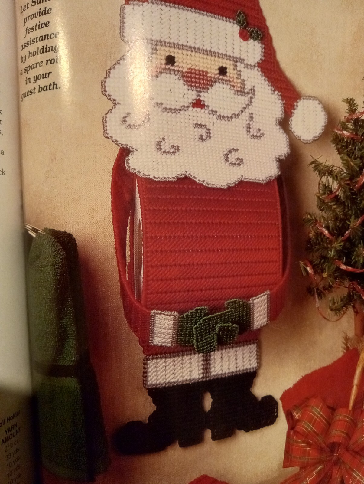 Holiday Christmas Decor Plastic Canvas Pattern Book Halloween Easter St Patrick