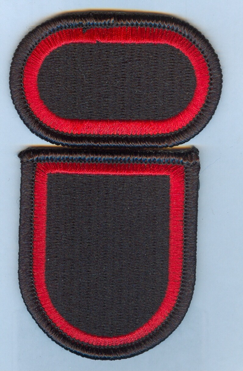 Army Beret Flash & Background Oval (F&O) Set - SOCOM AFRICA