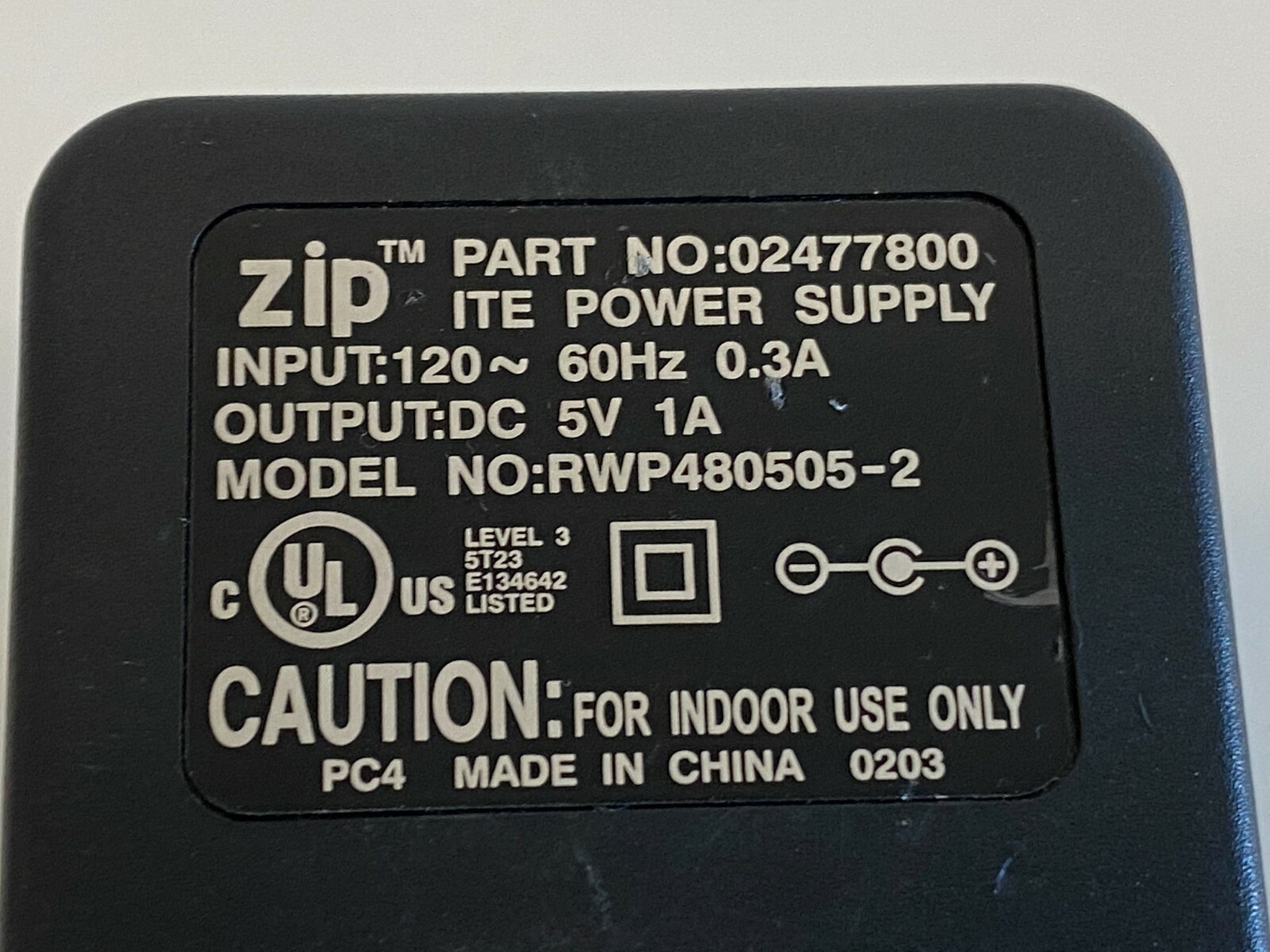 L15: ZIP ITE Power Supply/AC Adapter RWP480505-2