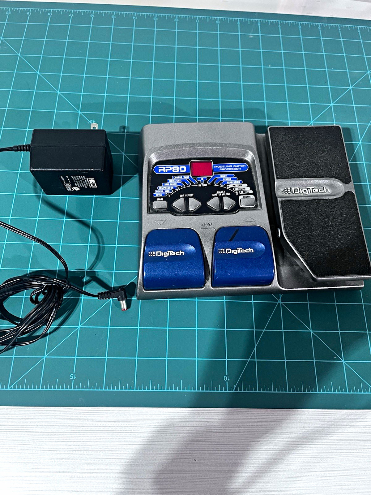DigiTech RP80 Digital Multi-Effects Pedal for Electric Guitar w/ power cord