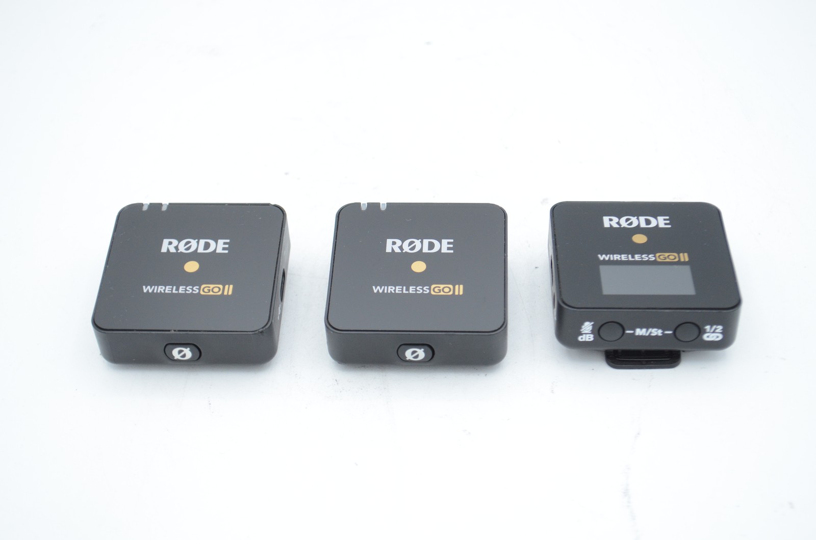 RODE Wireless GO II 2-Person Compact Wireless Microphone System (2.4GHz)