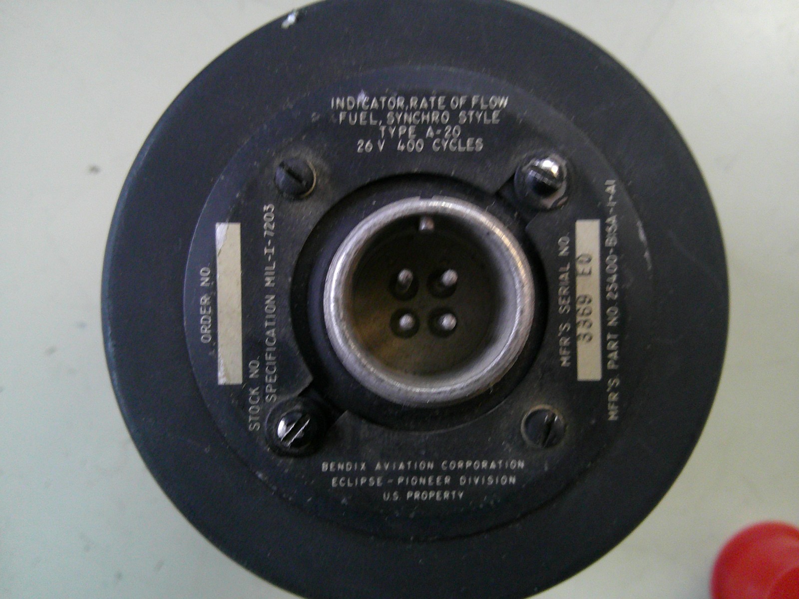VINTAGE BENDIX AIRCRAFT INSTRUMENT P/N 25400-B16A-1-A1 FUEL RATE OF FLOW