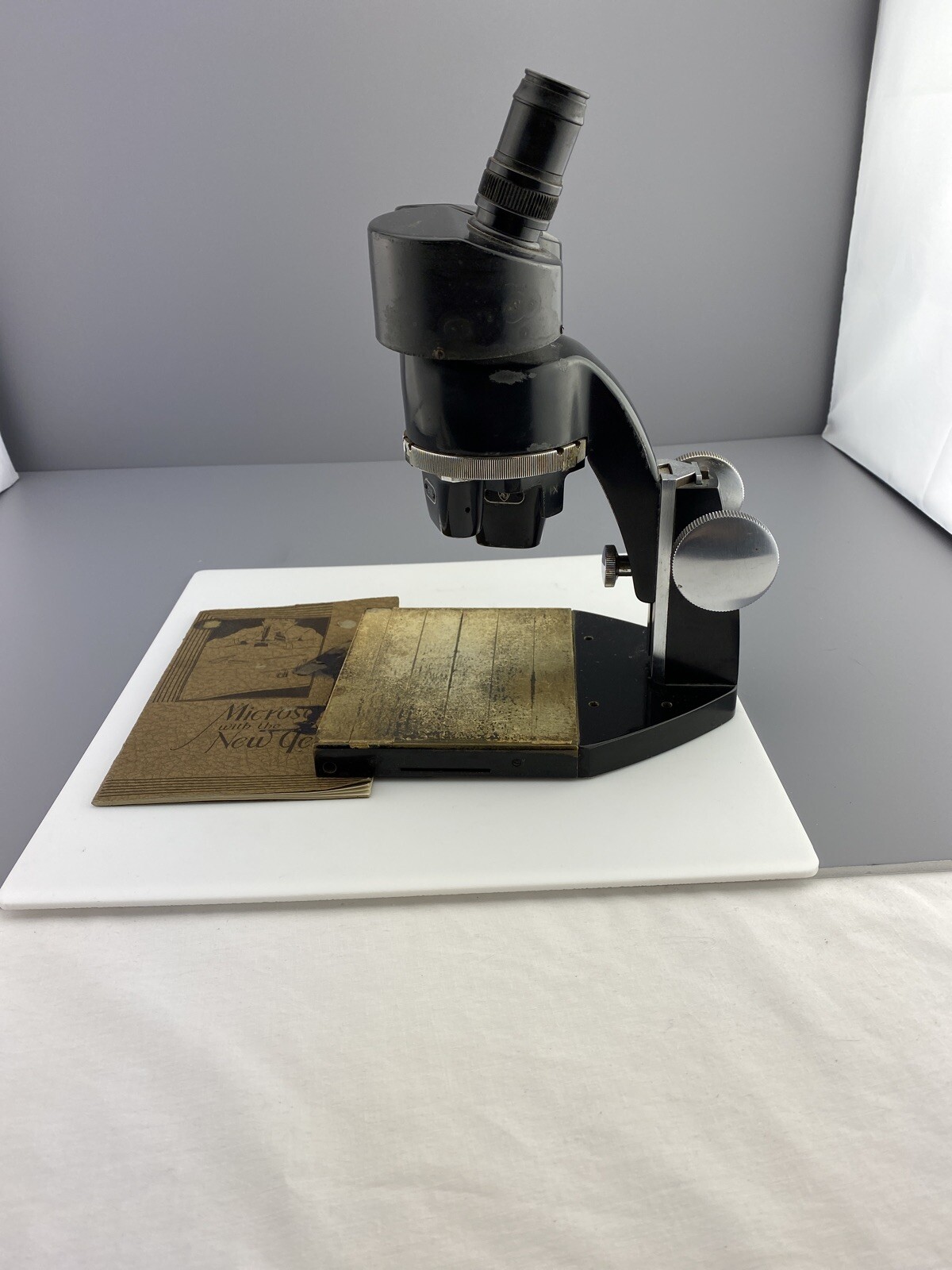 Vintage Spencer New Gem 334207 Scientific Microscope